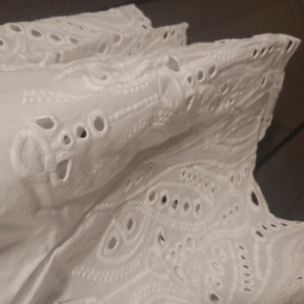 🇺🇸 New boutique Cotton perforating ruffle sleeves top - Picture 9 of 11